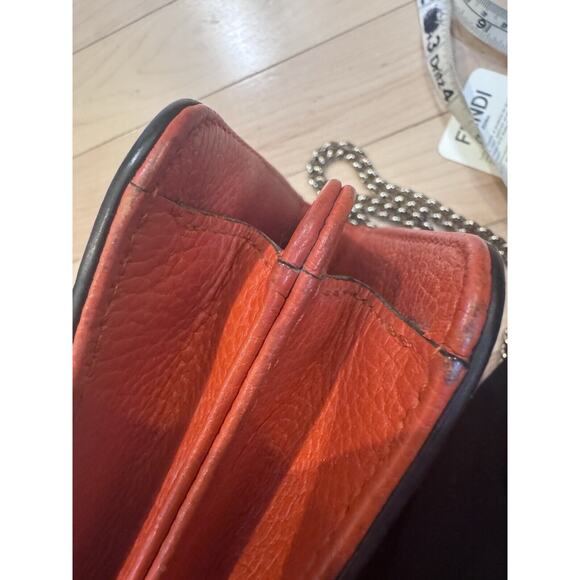 Authenticated Gucci Orange Interlocking Crossbody Leather Bag - Picture 9 of 10